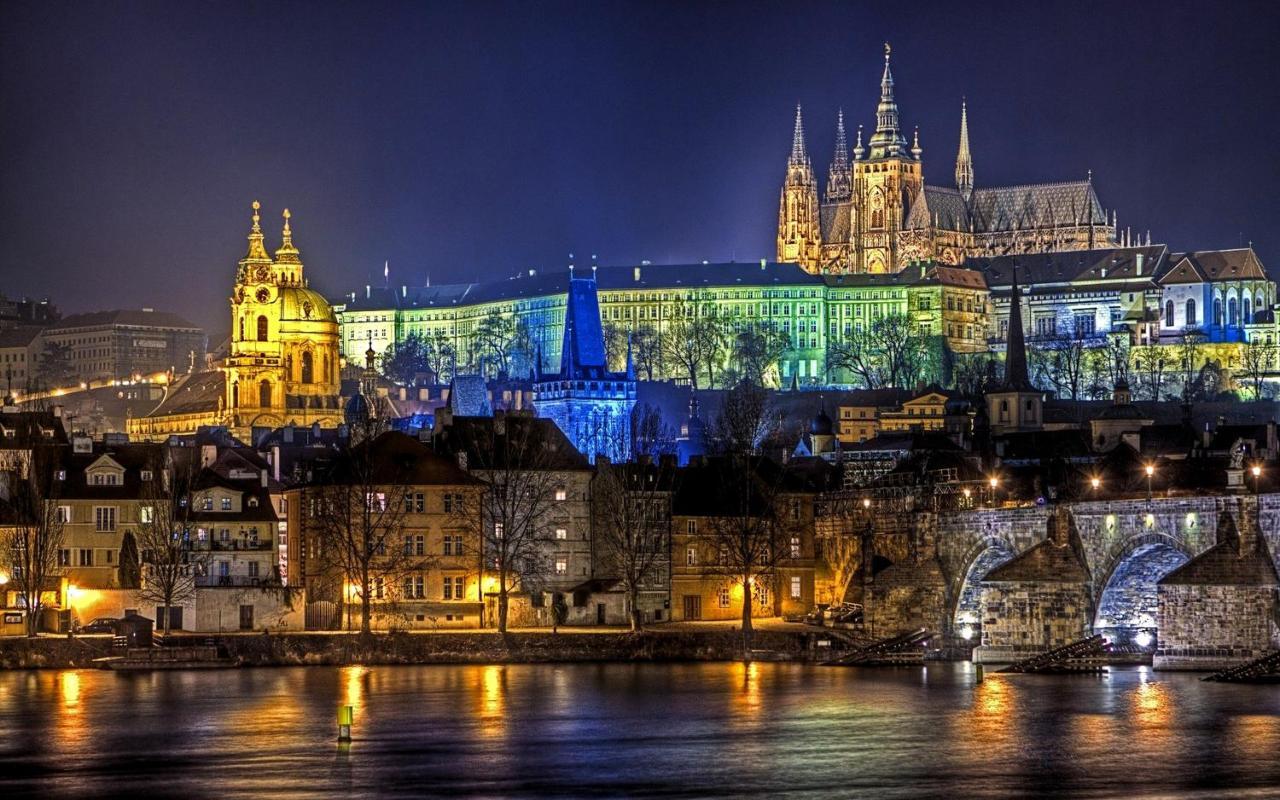 Magnificent King Suite Praga Exterior foto